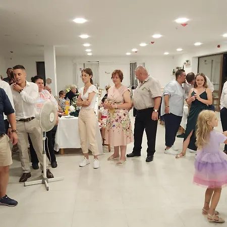 Kalman Kertje Panzio Es Rendezvenyhaz Horpacs
